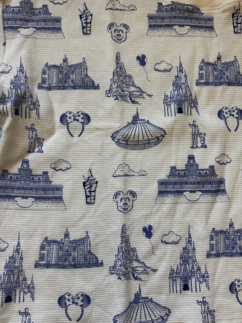 Disney Matching Set - Picture 5 of 6